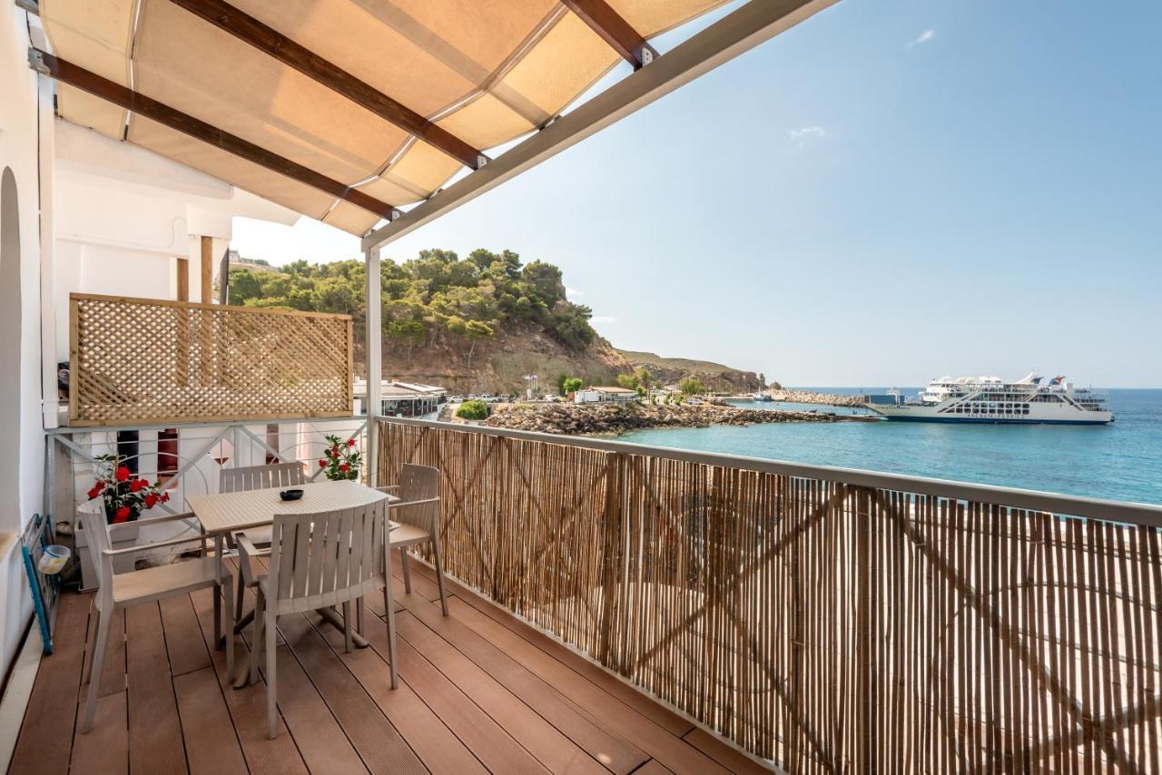 Superb Apartments Kriaras Sea View In Sfakia Khóra Sfakíon Zewnętrze zdjęcie