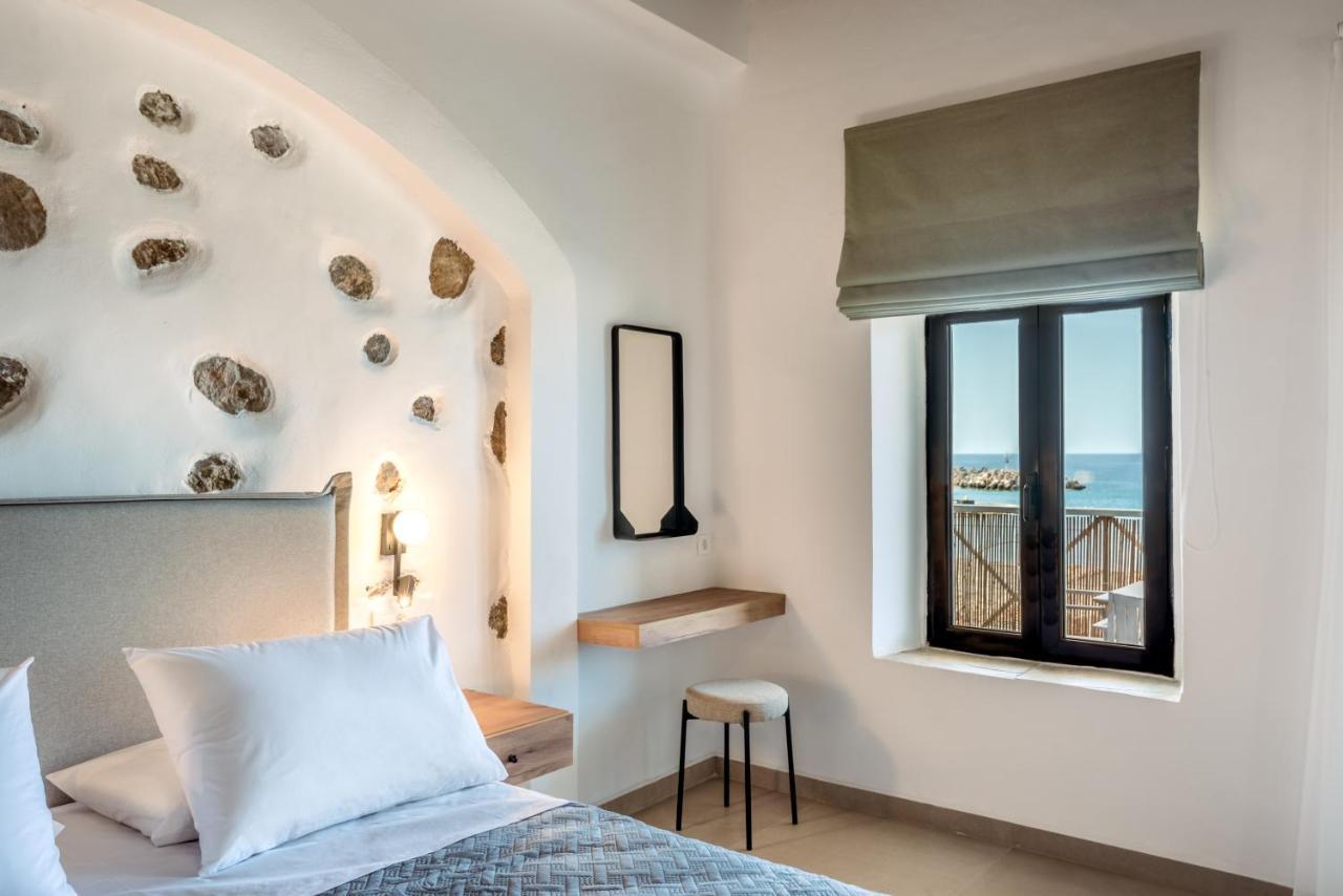 Superb Apartments Kriaras Sea View In Sfakia Khóra Sfakíon Zewnętrze zdjęcie